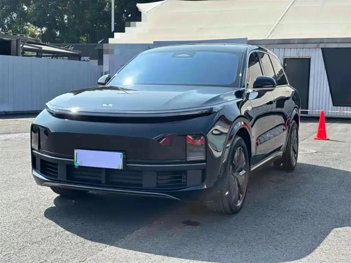 LI AUTO L8