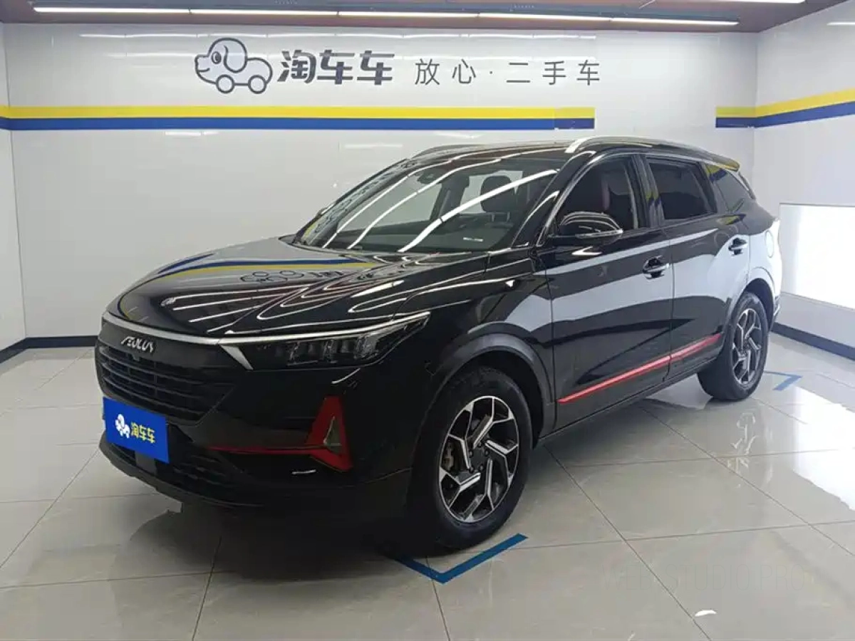 DONGFENG AX7  2021