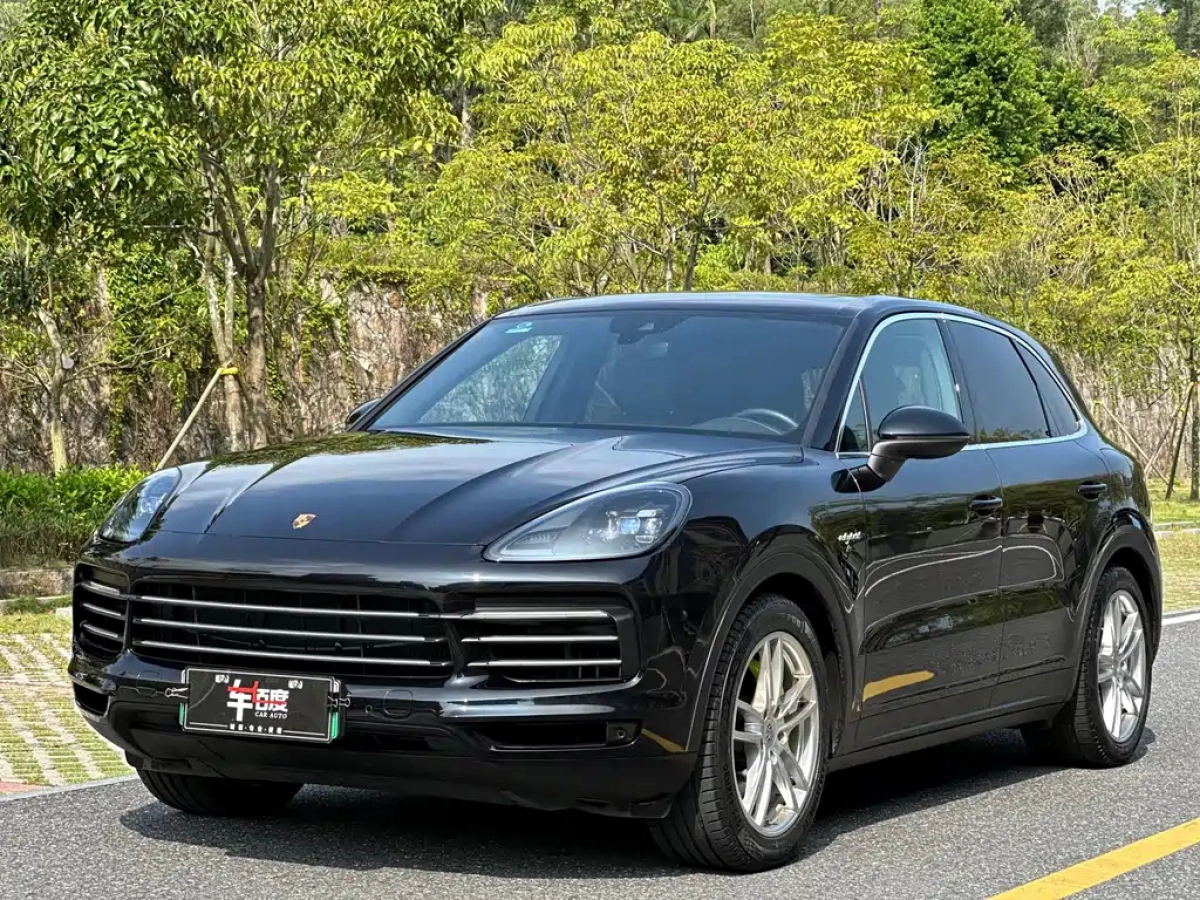 PORSCHE CAYENNE NEW ENERGY  2021
