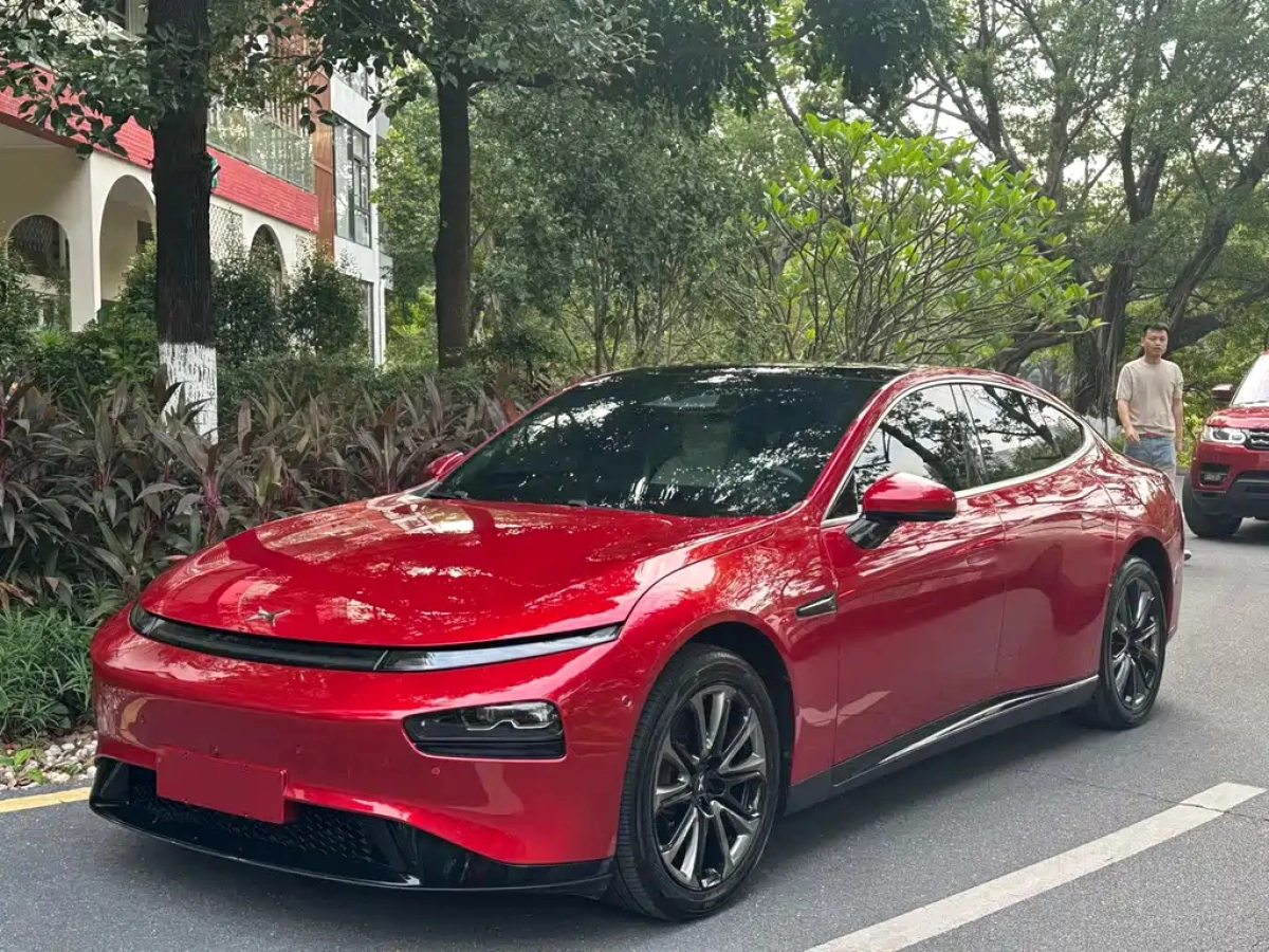 XPENG MOTORS P7  2020