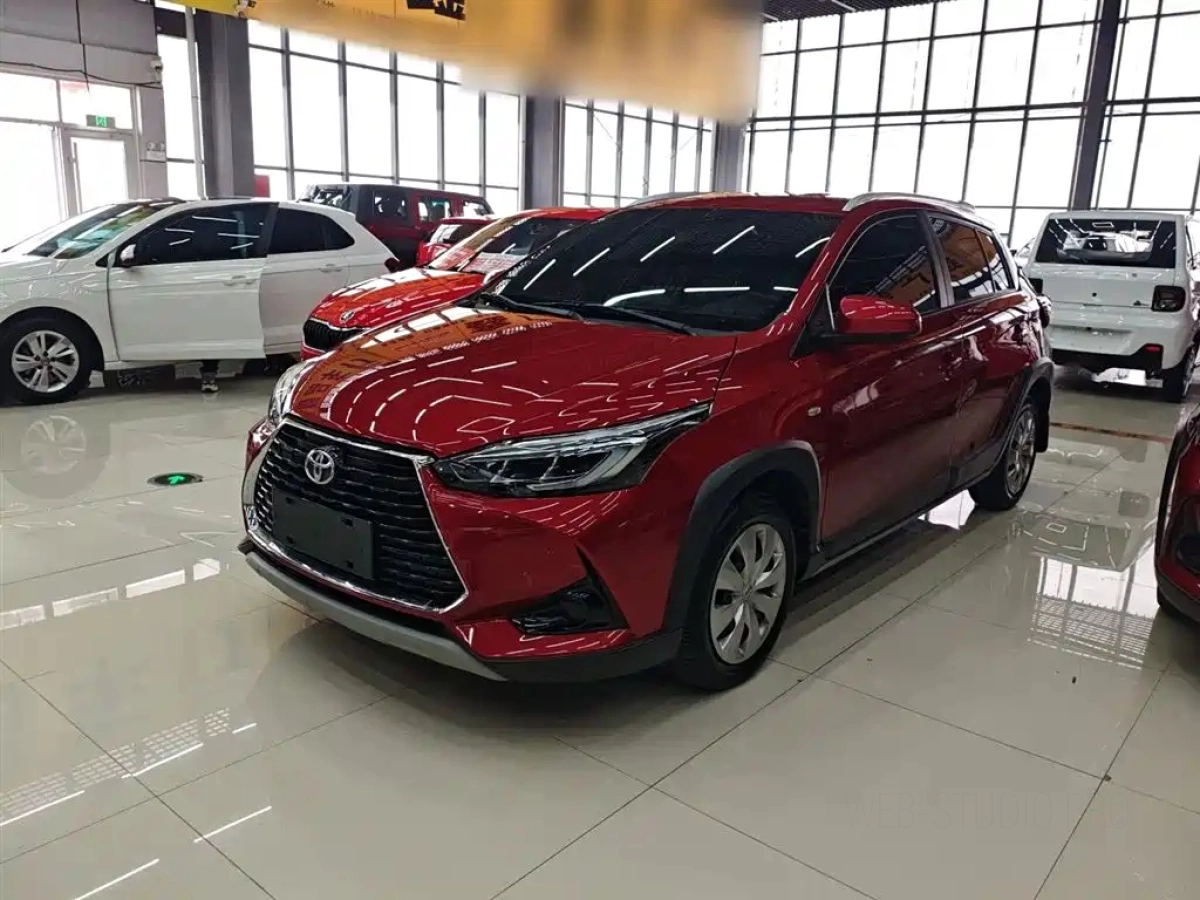 TOYOTA YARIS L DAZZLING  2023