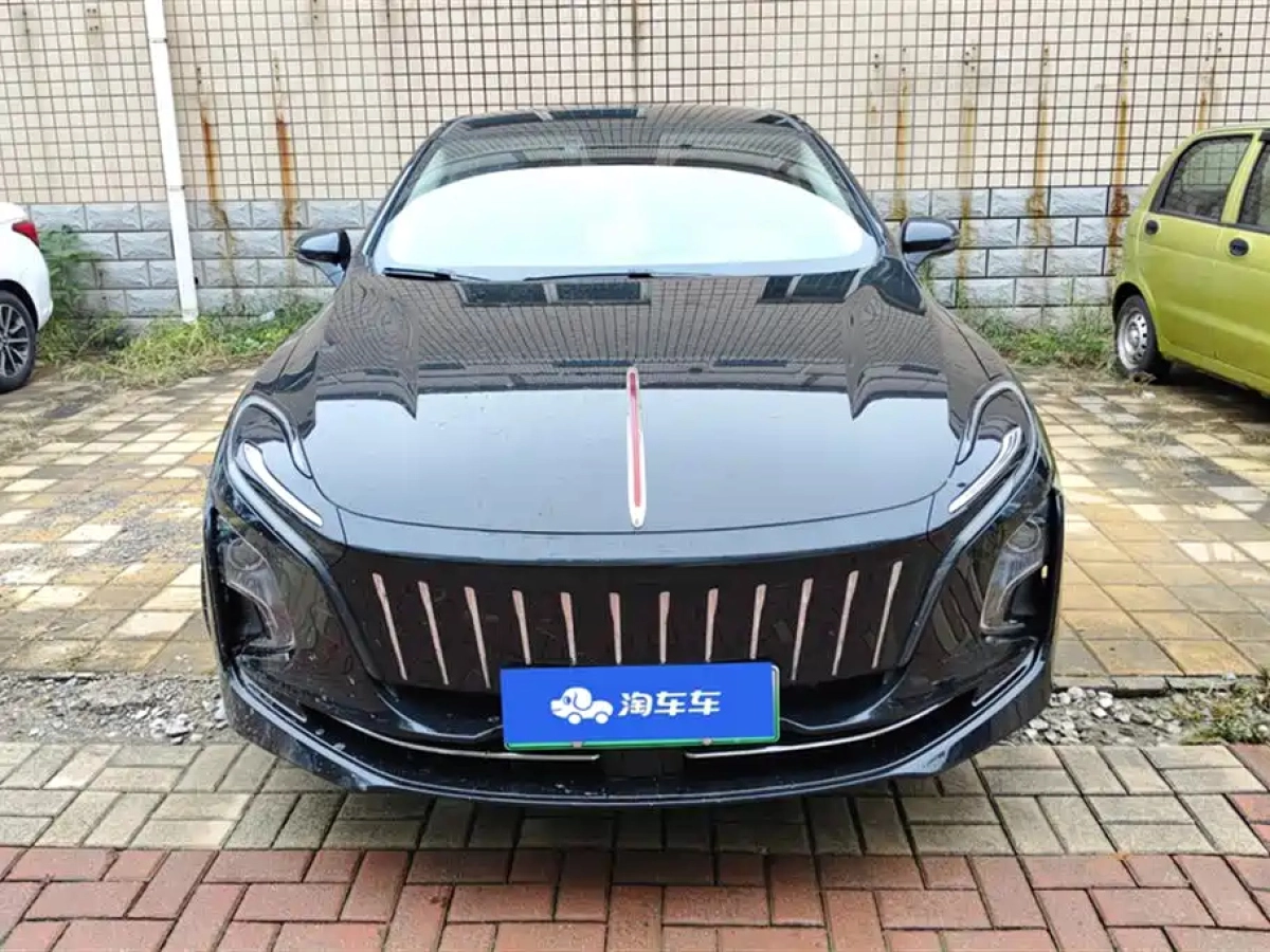 HONGQI E-QM5