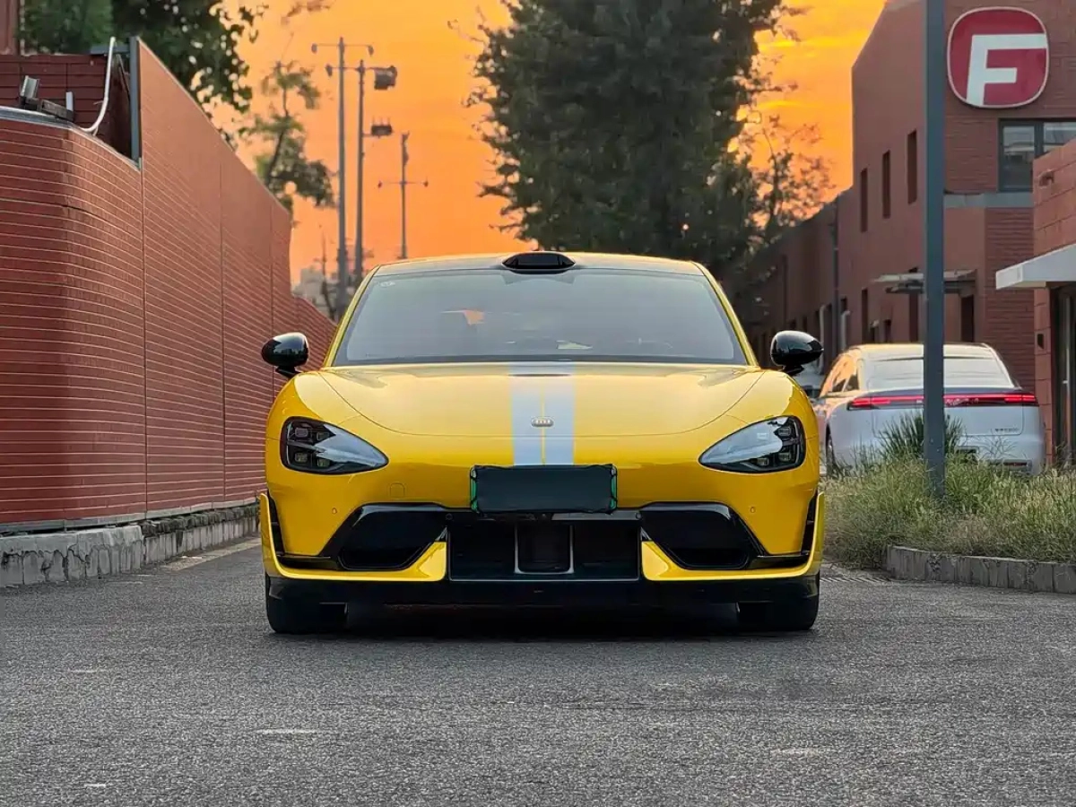 XIAOMI AUTO SU7 ULTRA