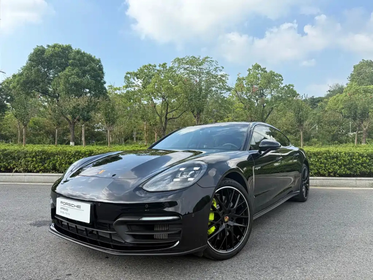 PORSCHE PANAMERA NEW ENERGY