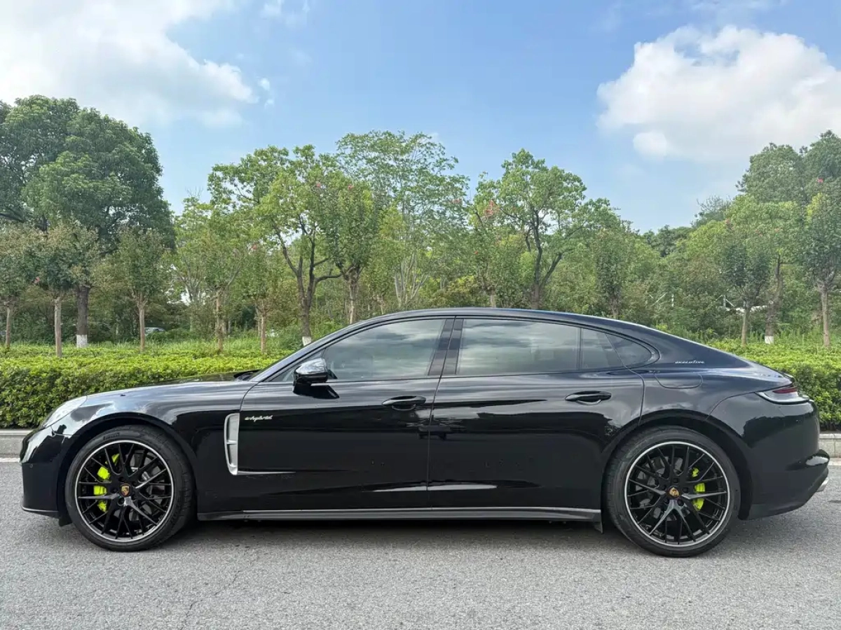 PORSCHE PANAMERA NEW ENERGY