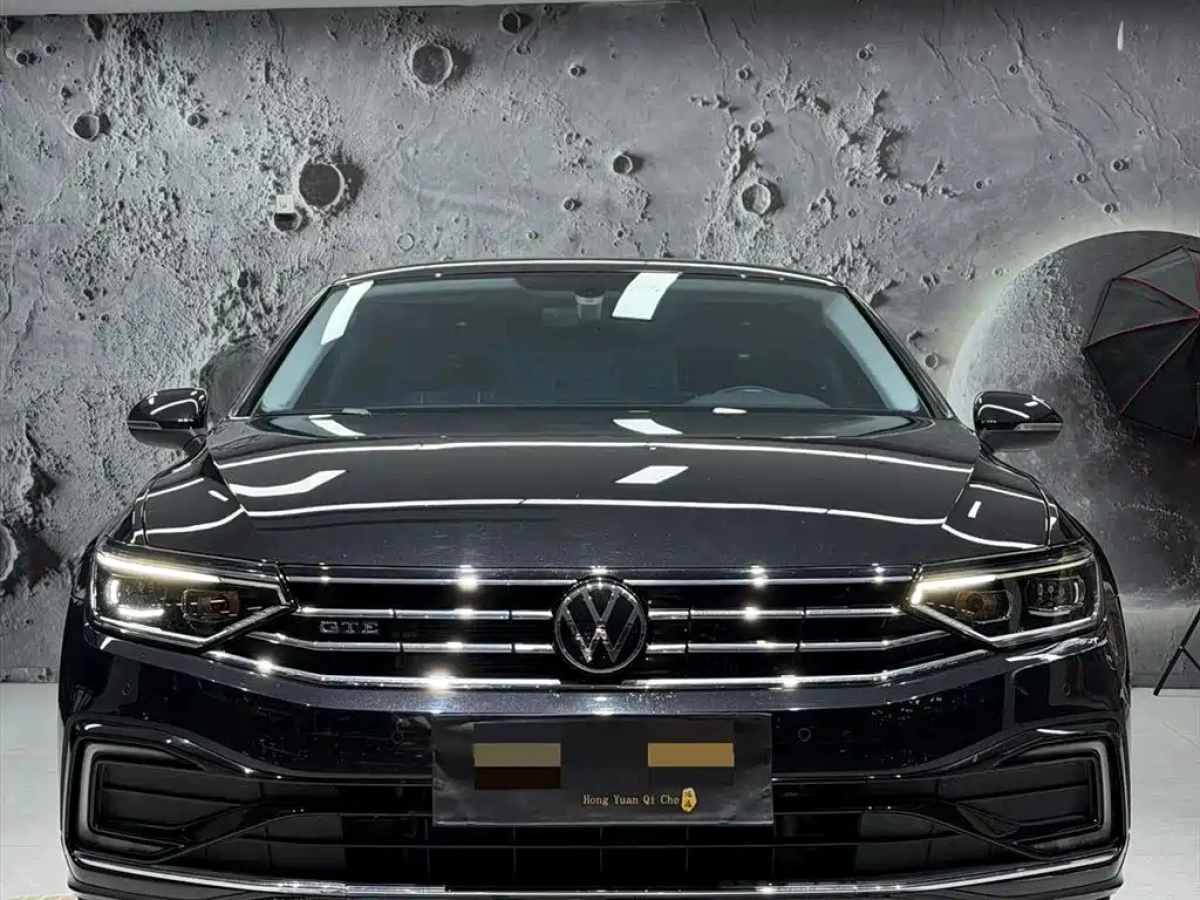 VOLKSWAGEN MAGOTAN GTE PLUG IN HYBRID