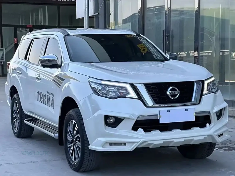 NISSAN TERRA
