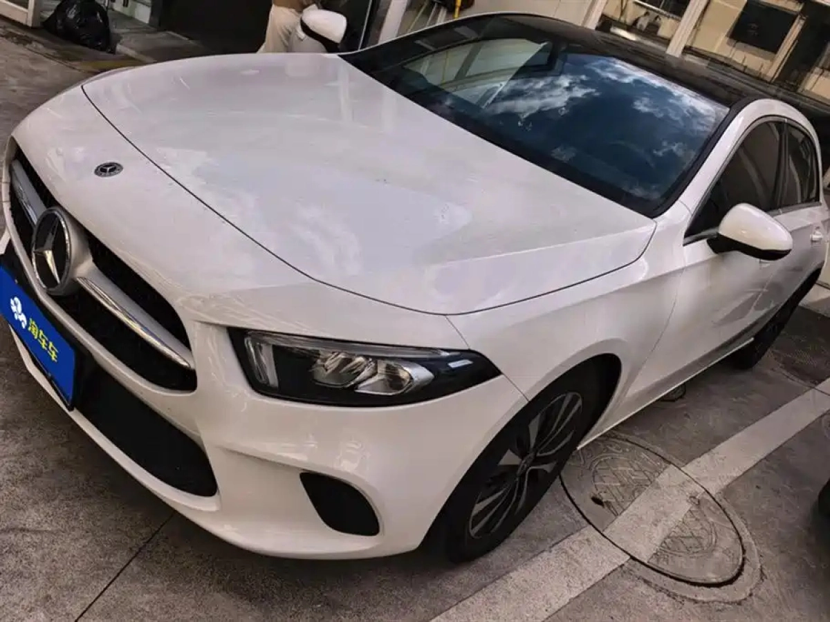 MERCEDES BENZ A-CLASS IMPORT  2021
