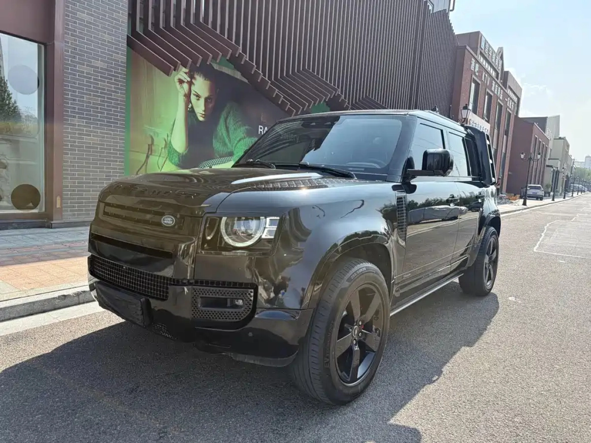 LAND ROVER DEFENDER  2021