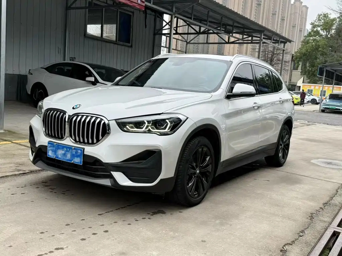 BMW X1  2021