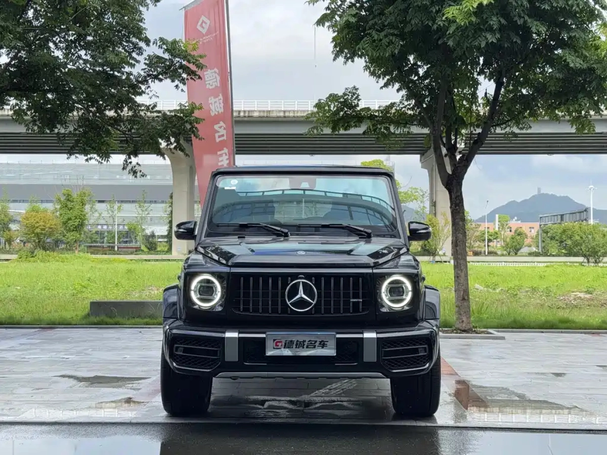 MERCEDES BENZ G-CLASS AMG