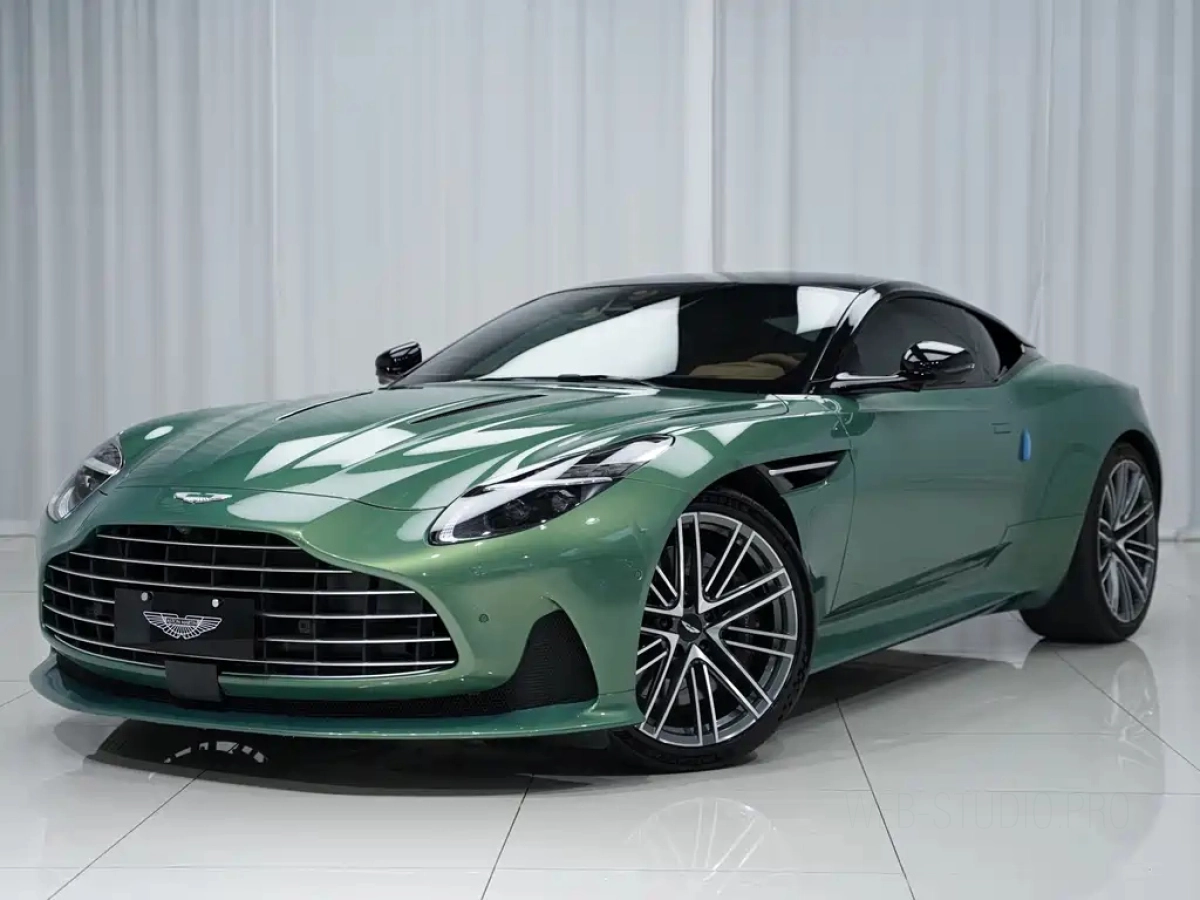 ASTON MARTIN DB12  2024