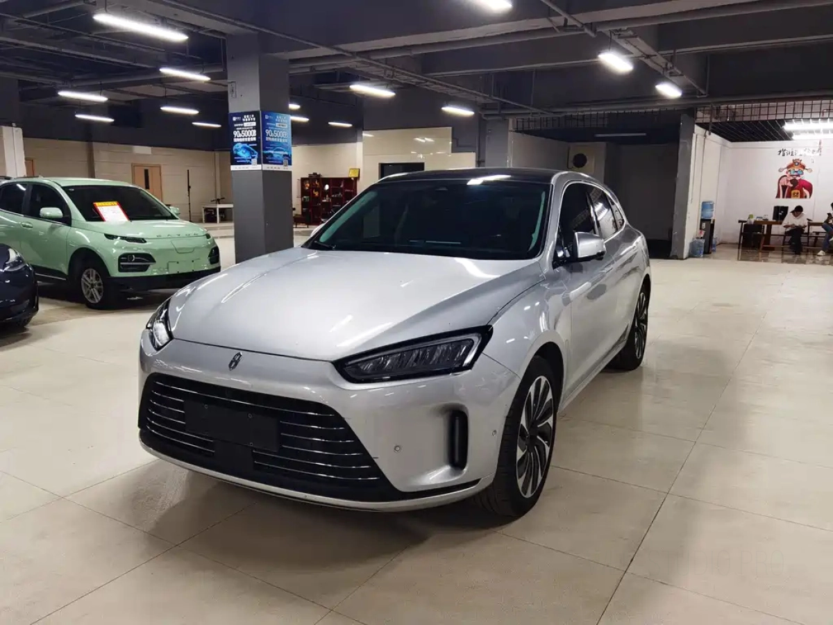 HUAWEI HARMON AITO M5  2022