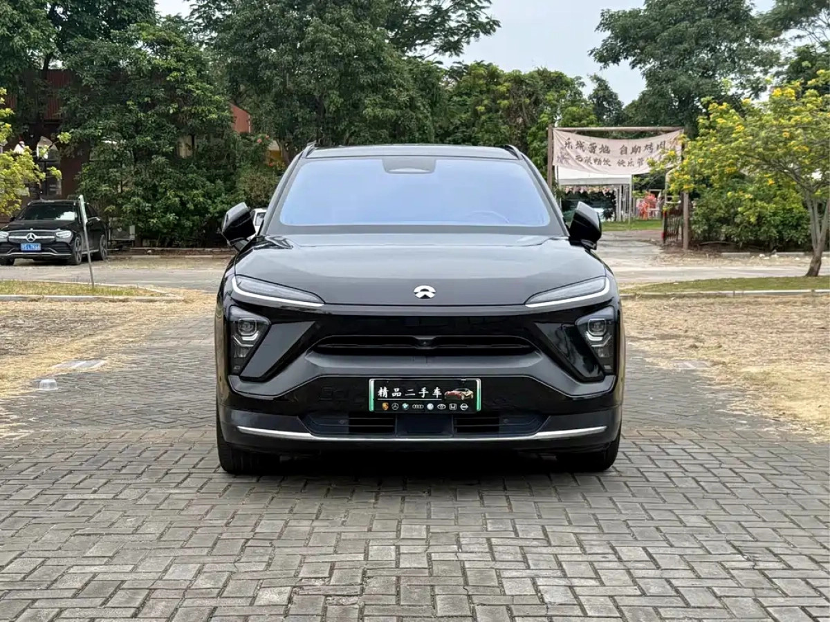 NIO ES6