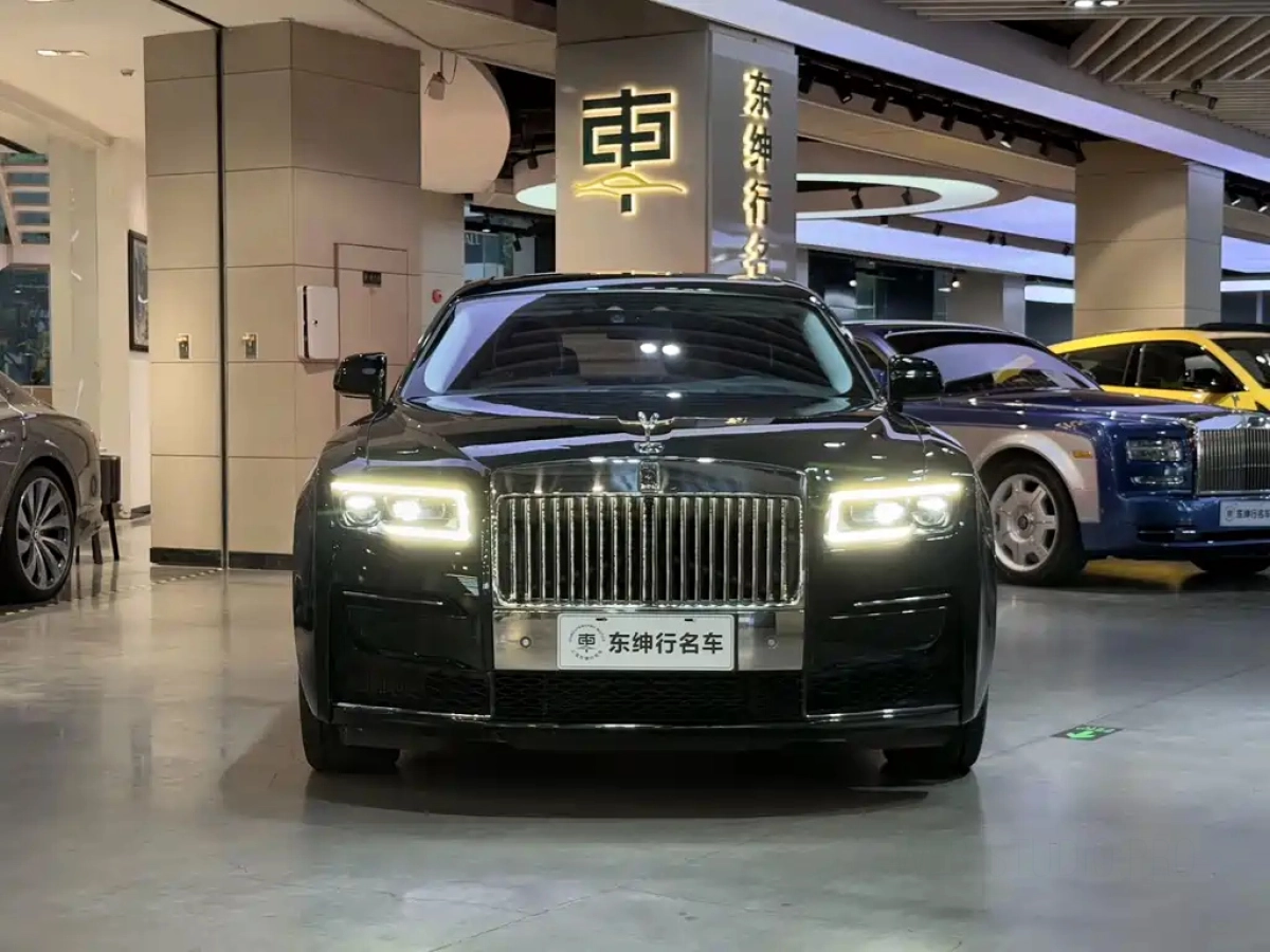 ROLLS ROYCE GHOST