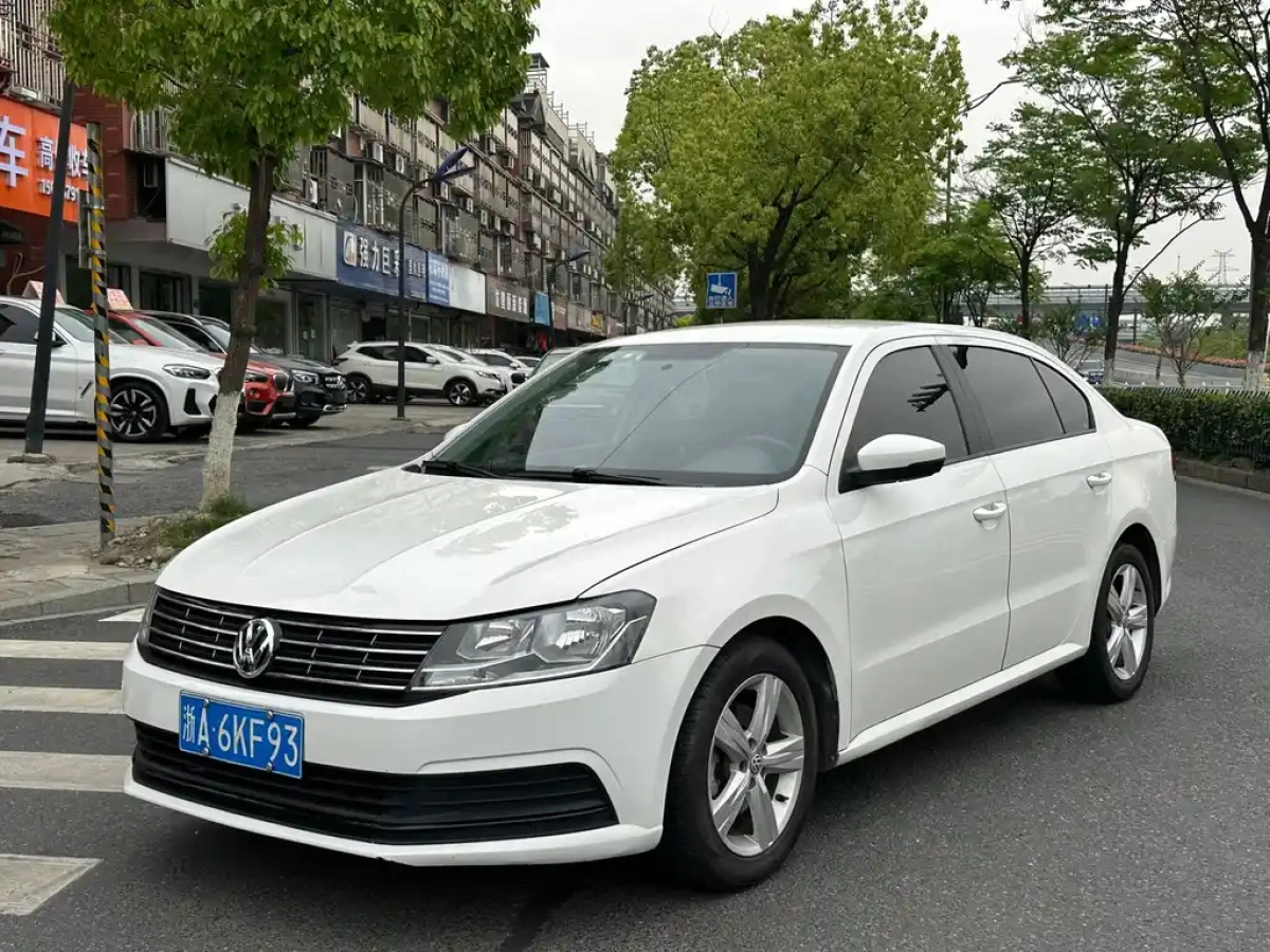 VOLKSWAGEN LAVIDA  2019