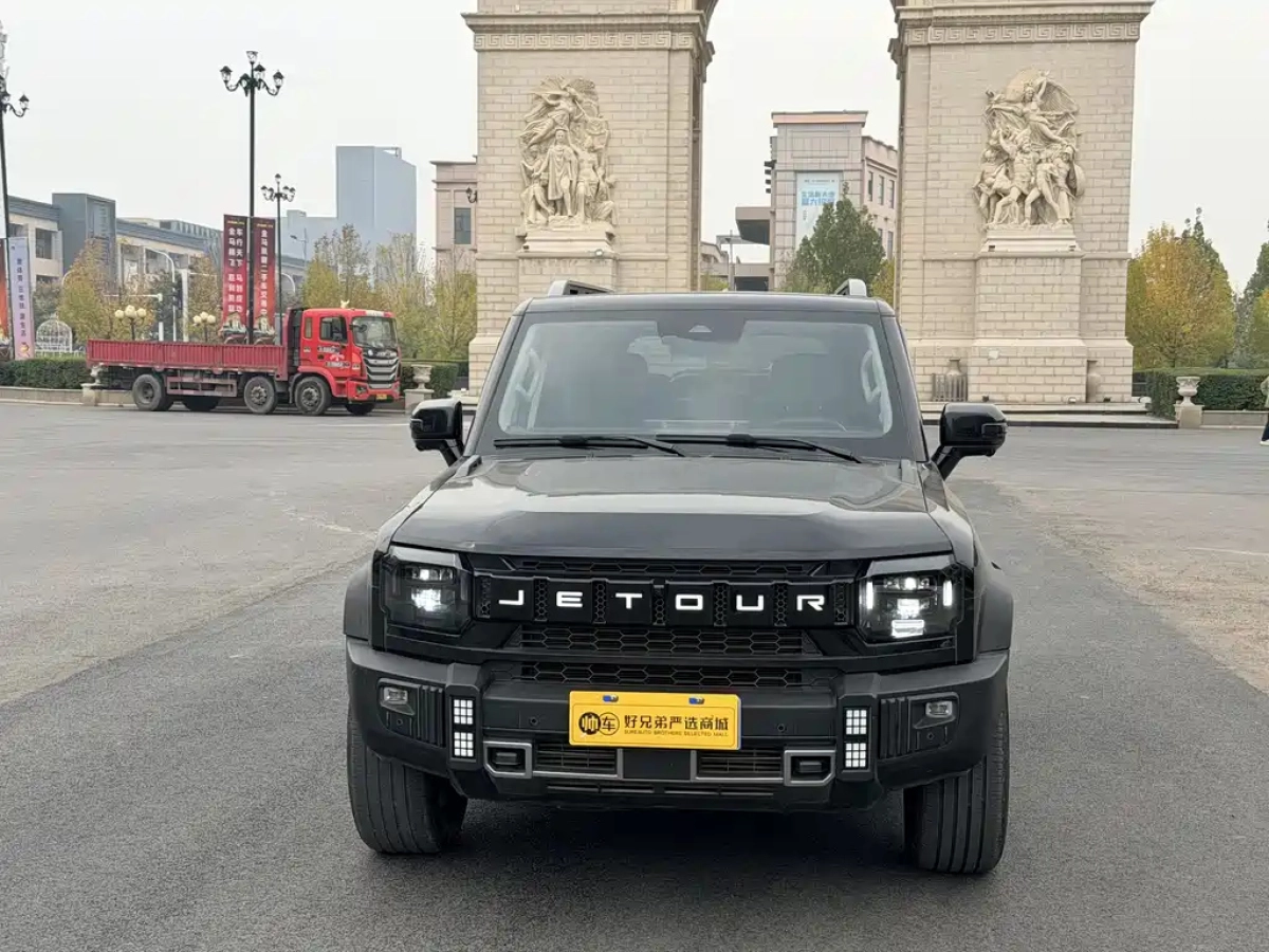 JETOUR TRAVELLER  T2