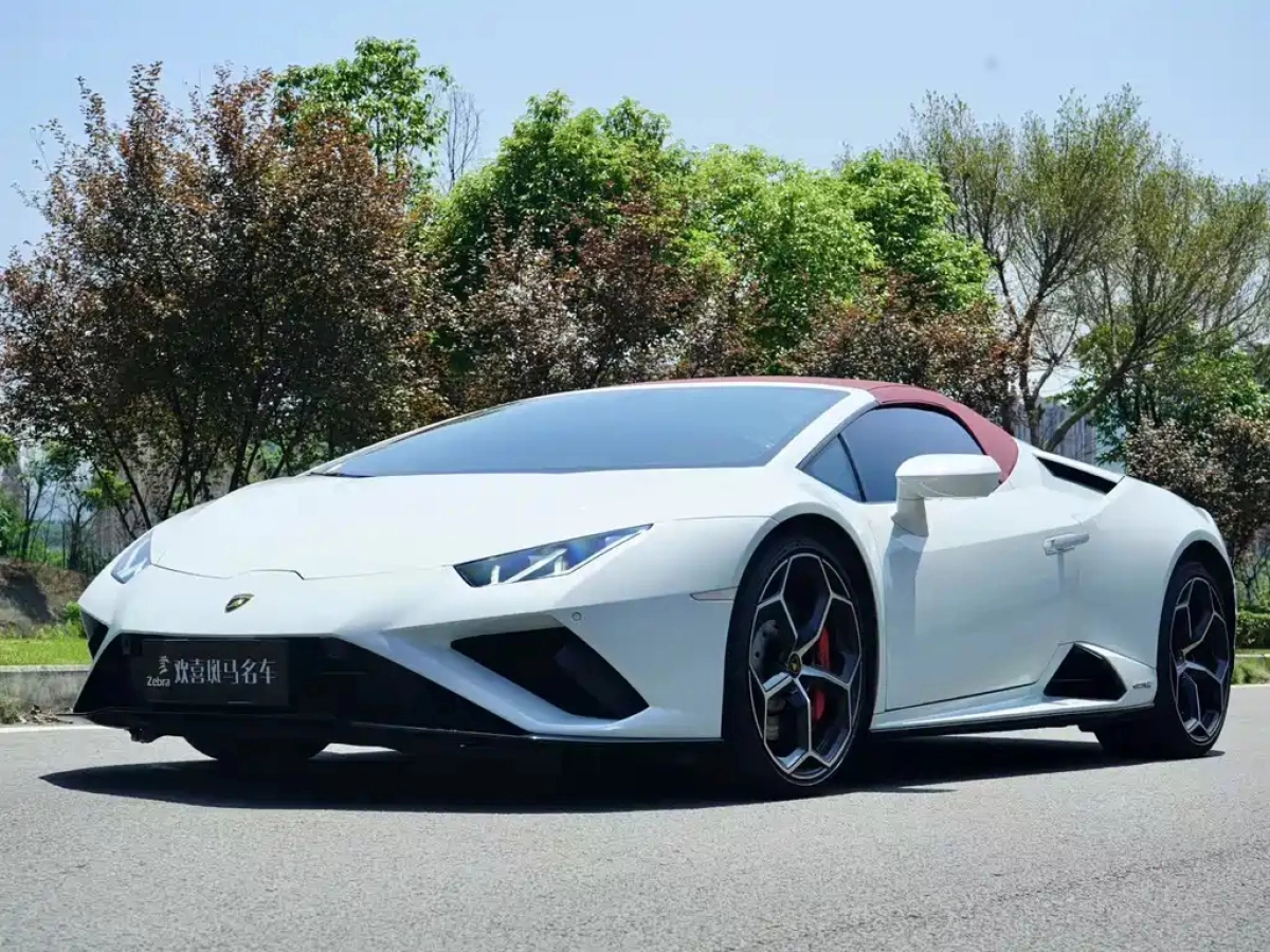 LAMBORGHINI HURACAN  2022