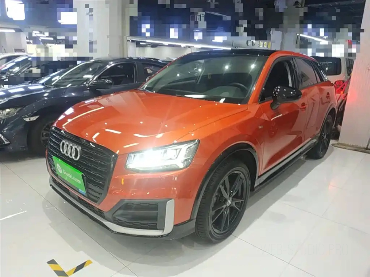 AUDI Q2L