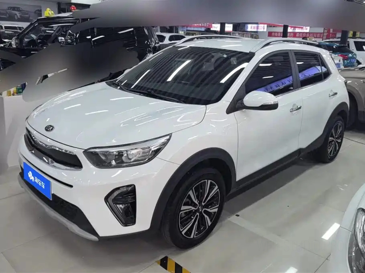 KIA KX1