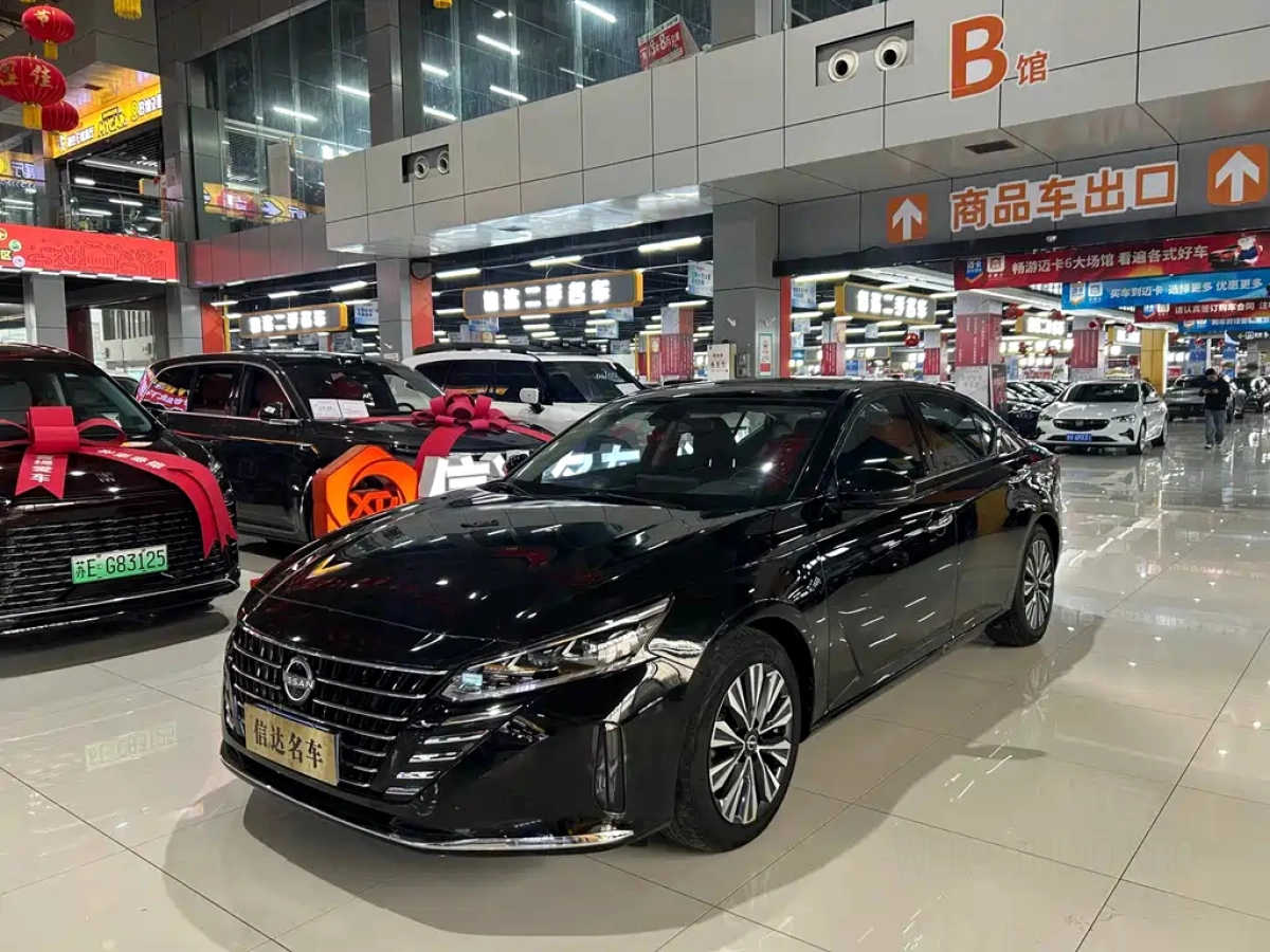 NISSAN TEANA