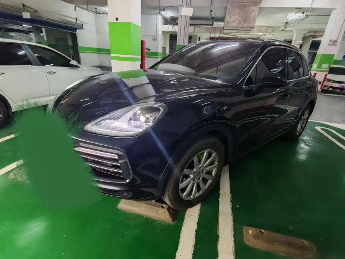 PORSCHE CAYENNE NEW ENERGY  2019