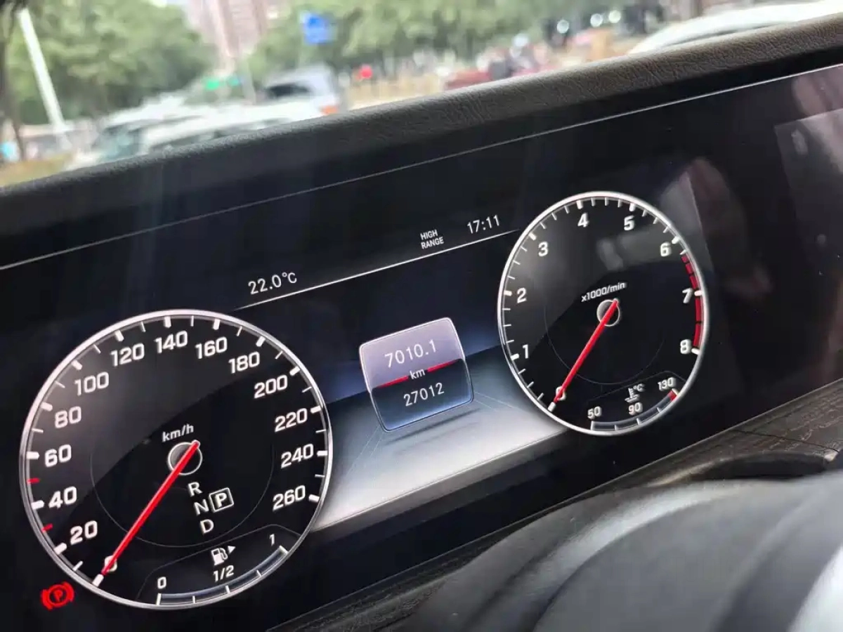 MERCEDES BENZ G-CLASS