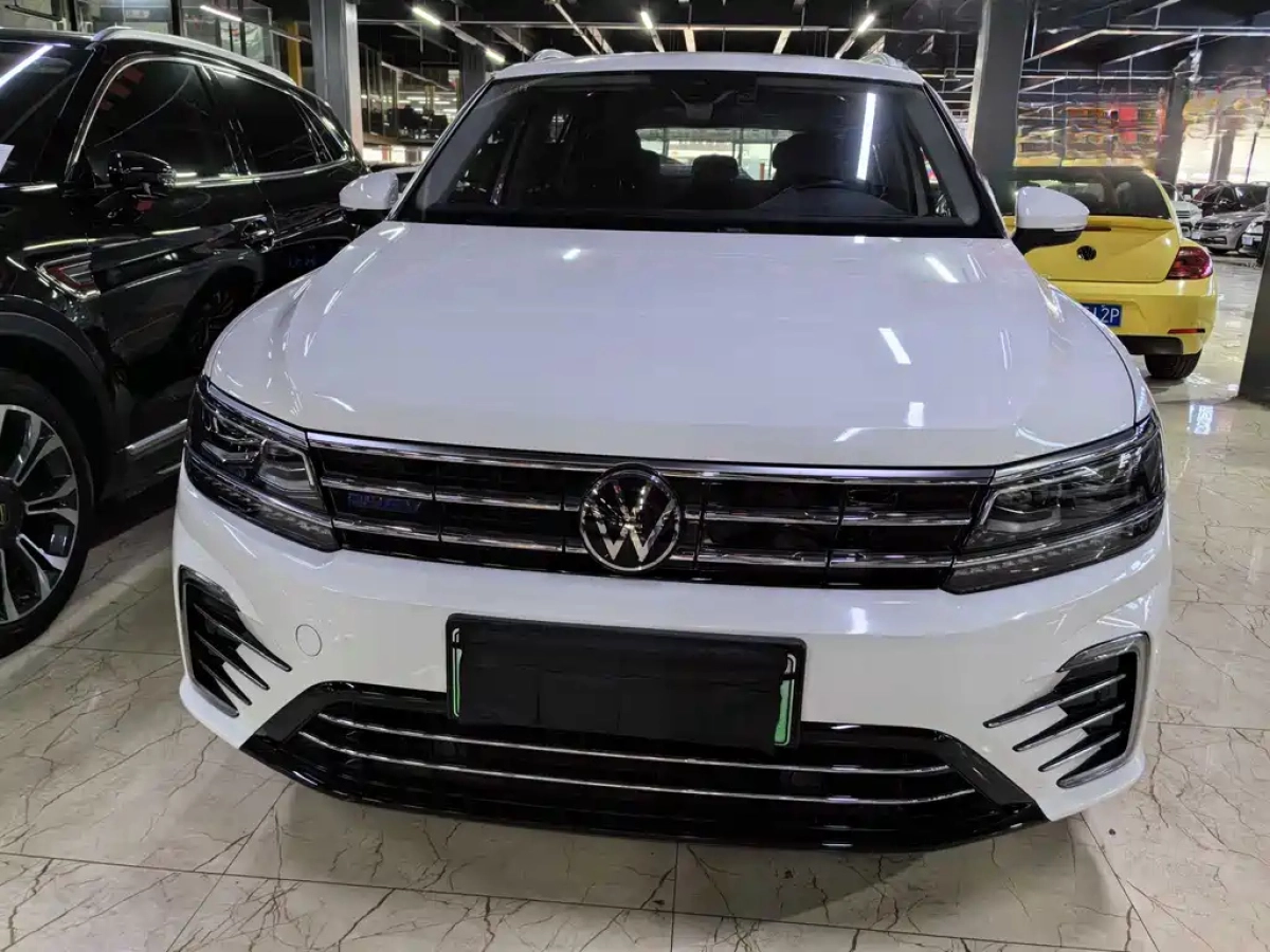 VOLKSWAGEN TIGUAN L NEW ENERGY