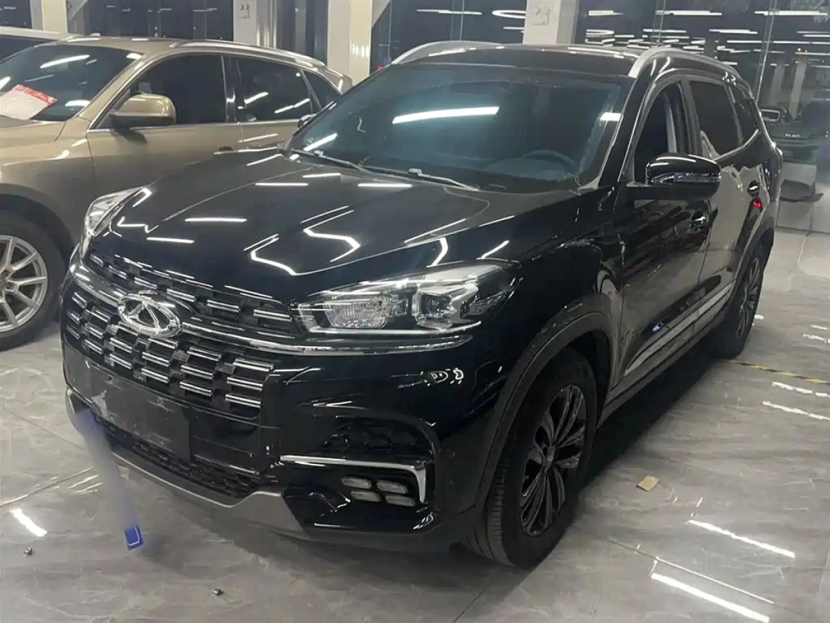 CHERY TIGGO 8
