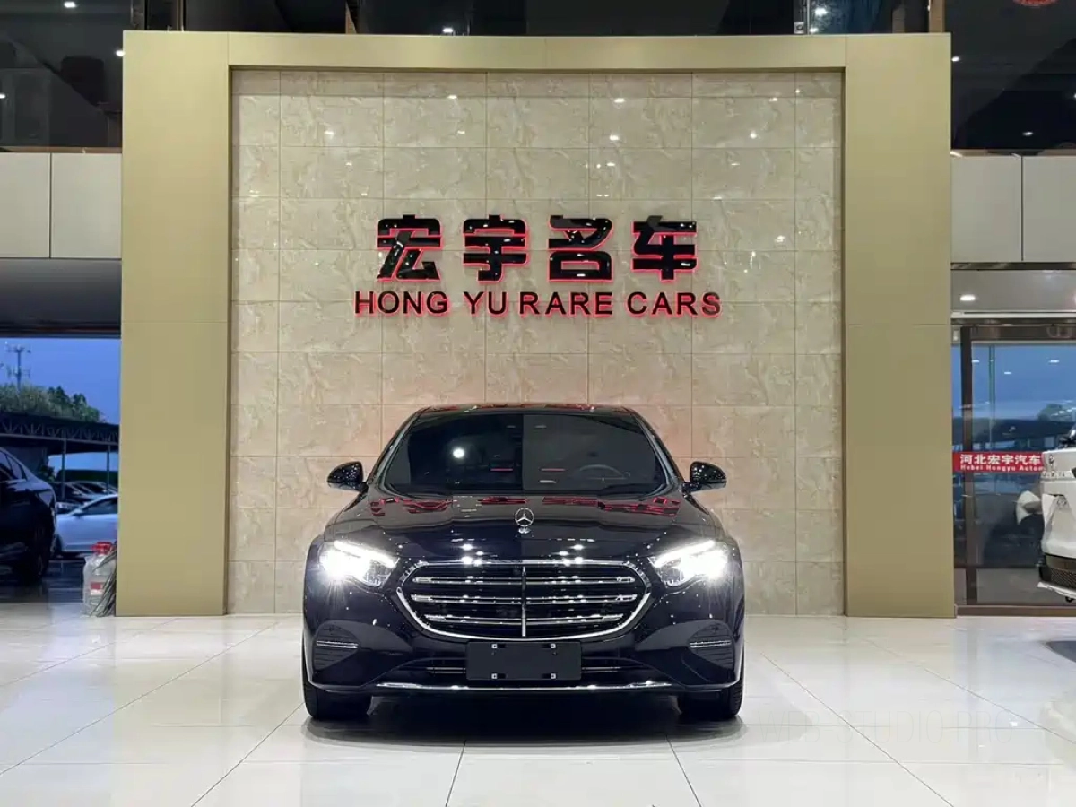 MERCEDES BENZ E-CLASS