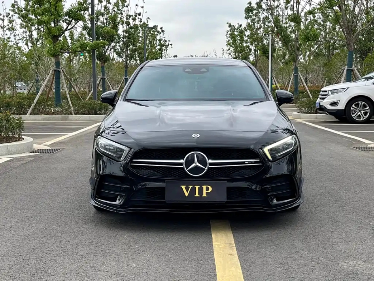 MERCEDES BENZ A-CLASS AMG  2022