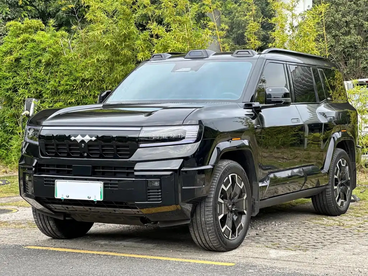 FANGCHENGBAO 豹8  2025