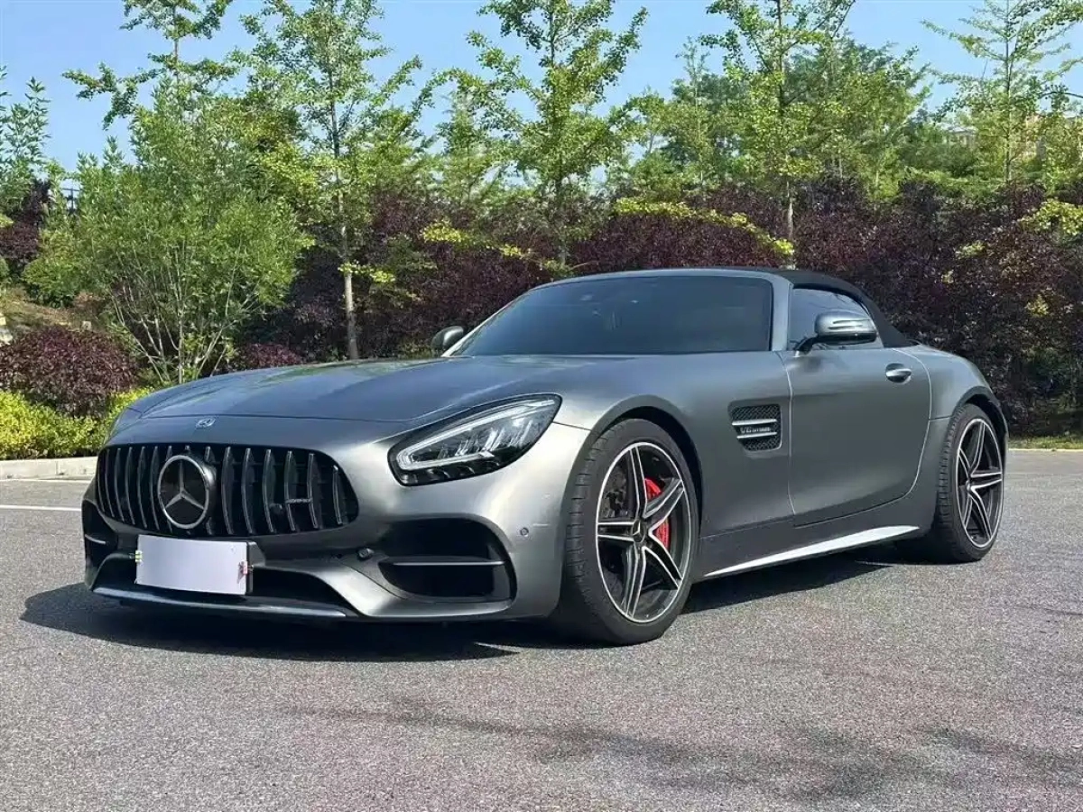 MERCEDES BENZ AMG GT