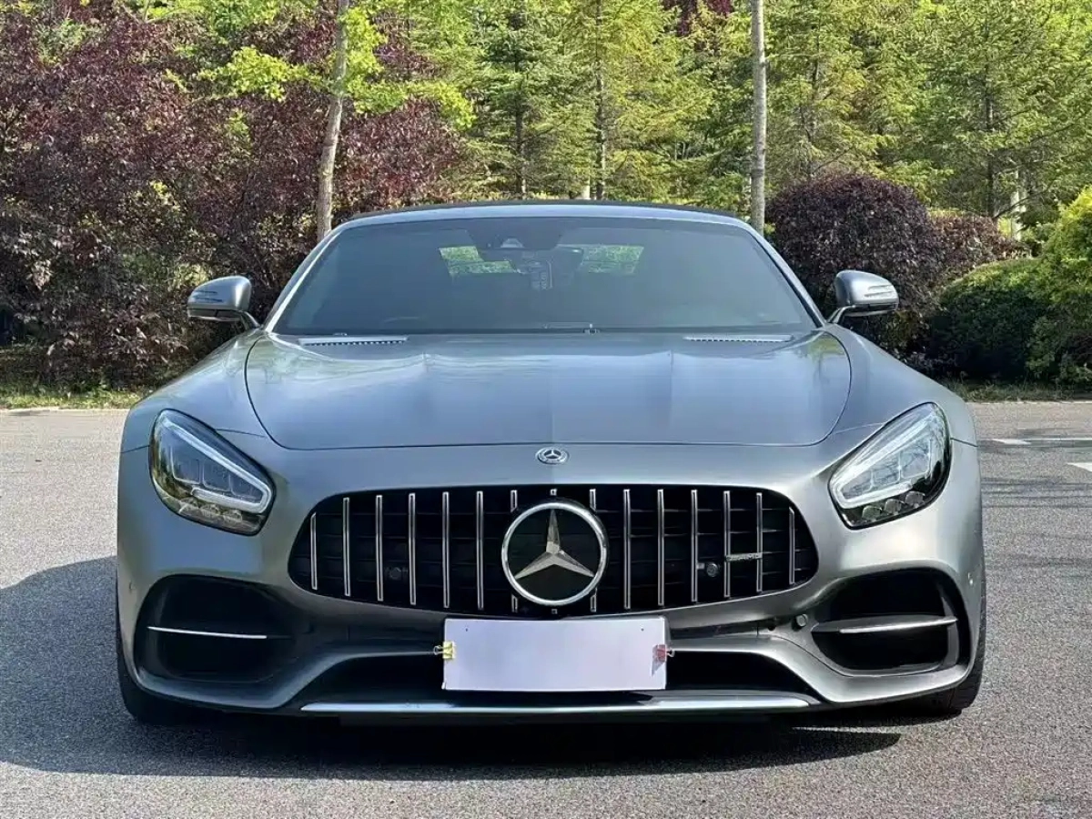 MERCEDES BENZ AMG GT