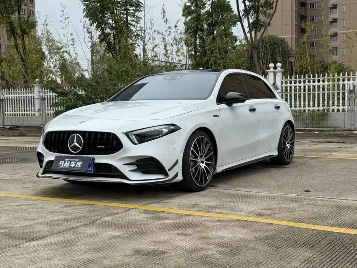 MERCEDES BENZ A-CLASS AMG IMPORT  2021