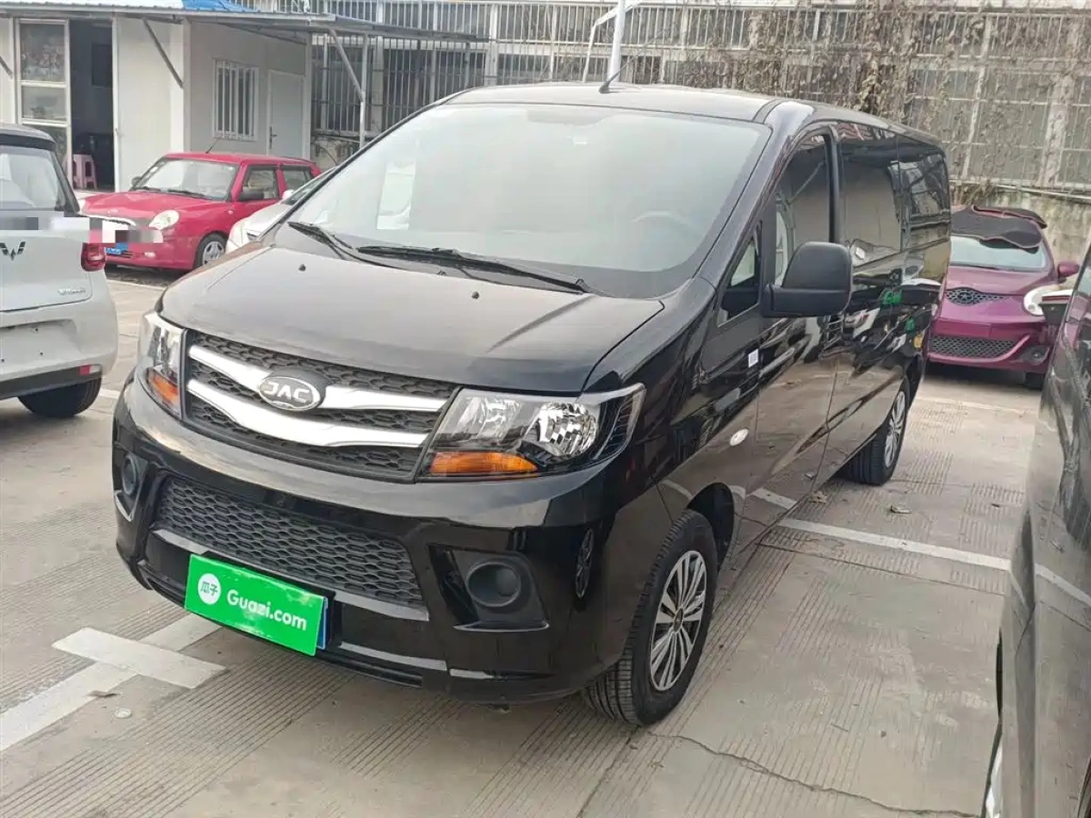 JAC REFINE REFINE M3