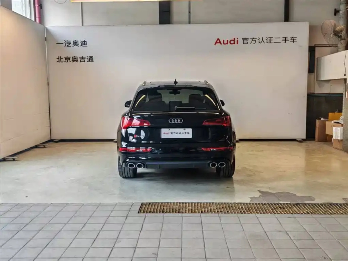 AUDI SQ5