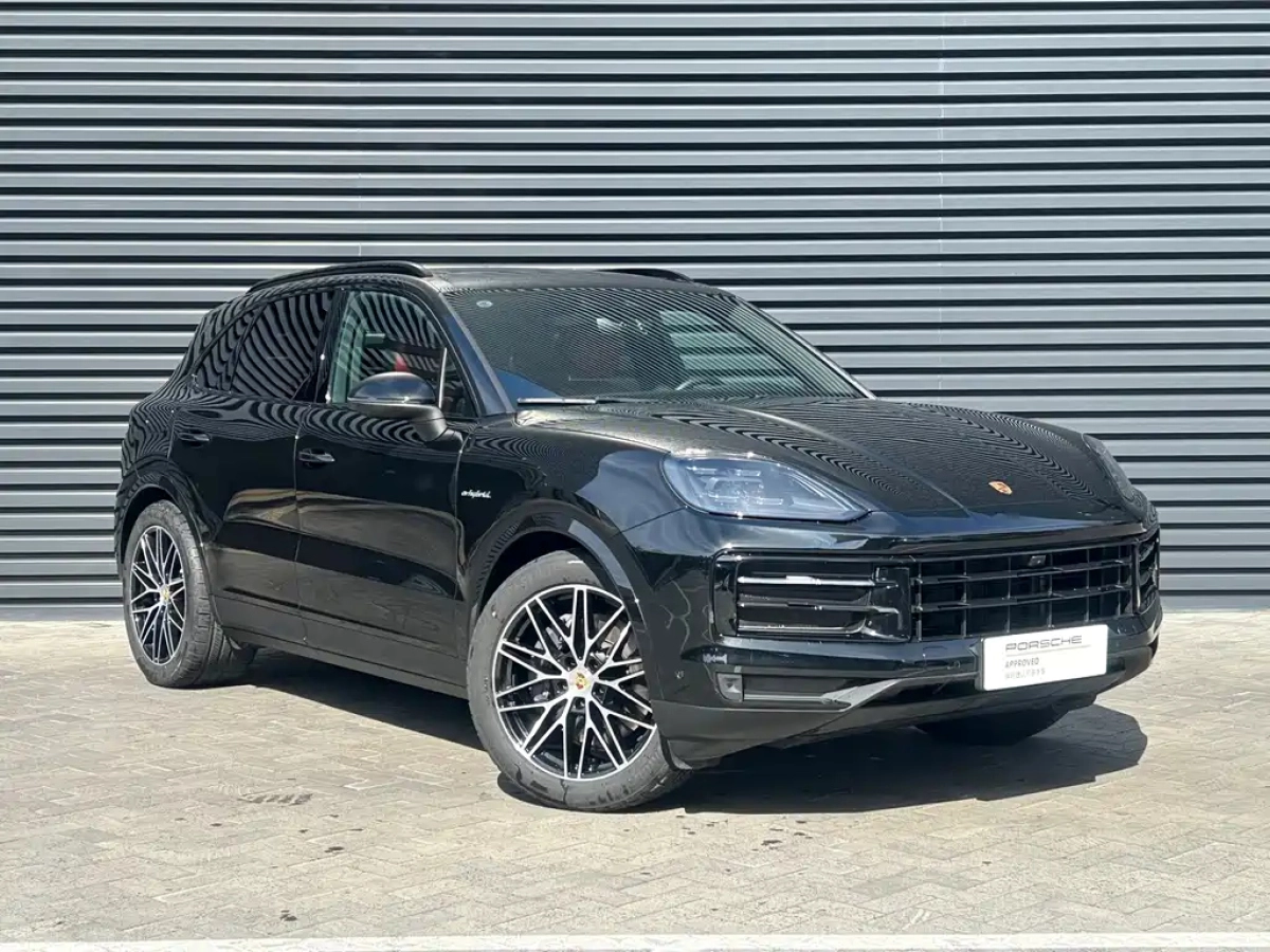 PORSCHE CAYENNE NEW ENERGY  2024