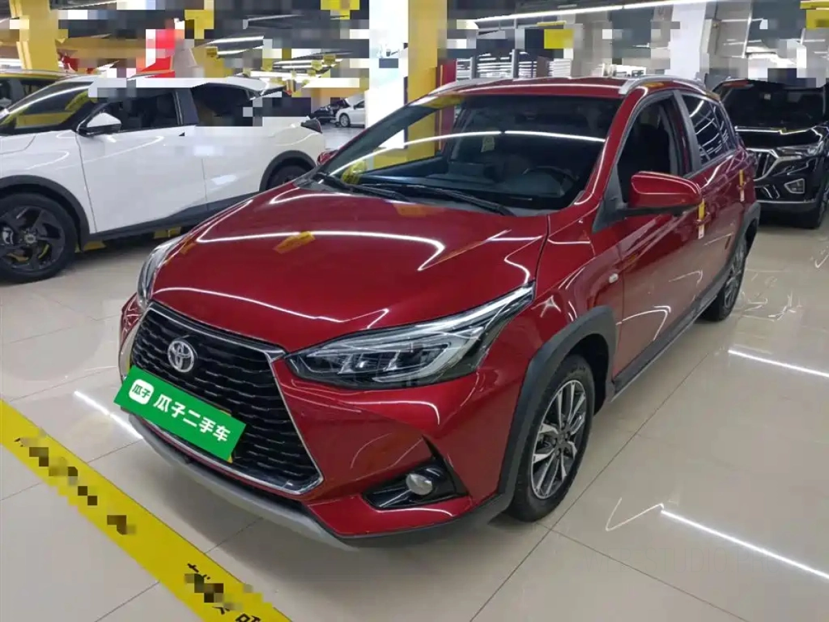 TOYOTA YARIS L DAZZLING  2023