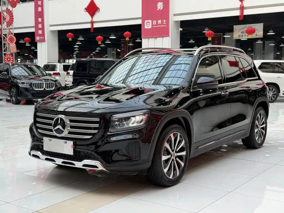 MERCEDES BENZ GLB