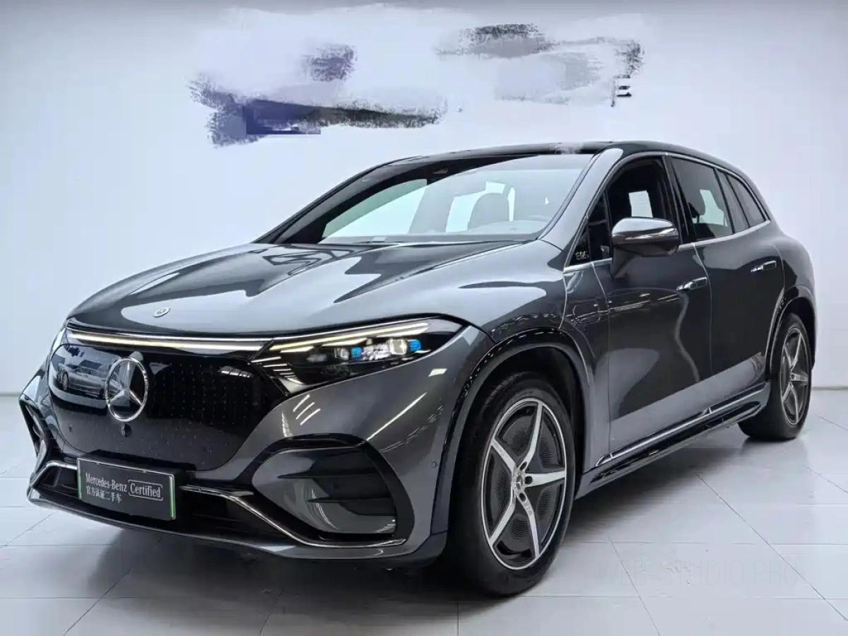 MERCEDES BENZ EQS SUV  2023