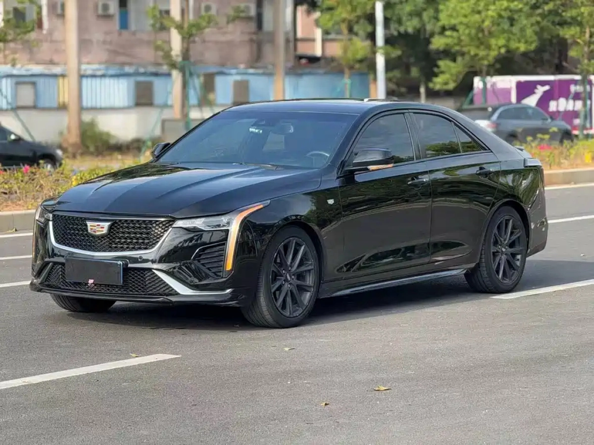 CADILLAC CT4  2020