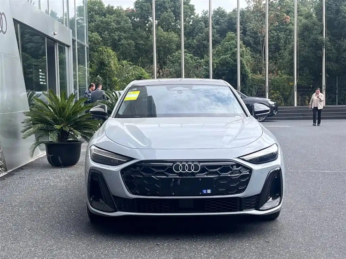 AUDI A5L