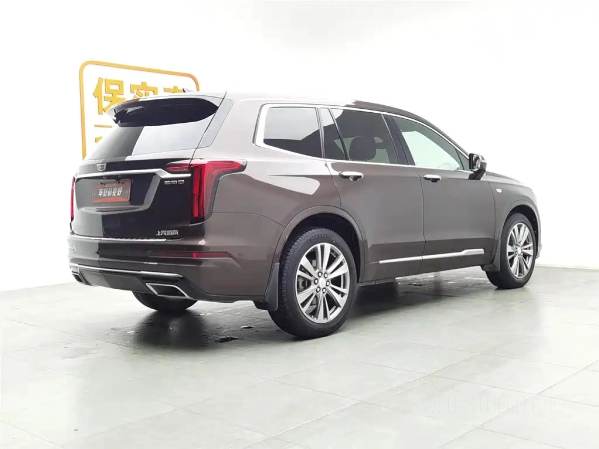 CADILLAC XT6