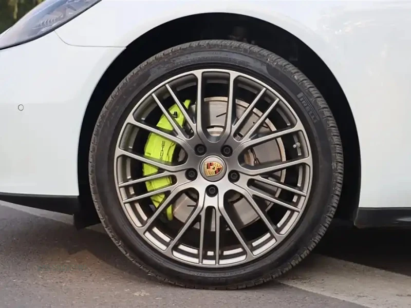 PORSCHE PANAMERA NEW ENERGY