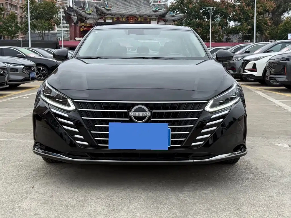 NISSAN TEANA