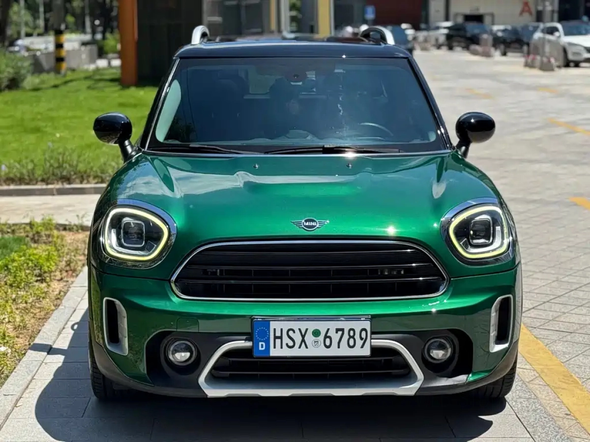 MINI COUNTRYMAN