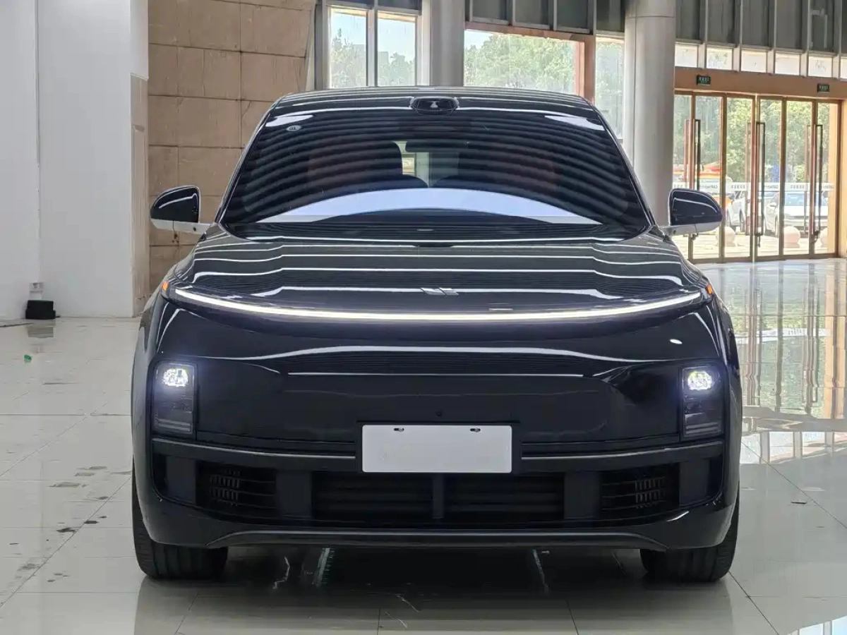 LI AUTO L8