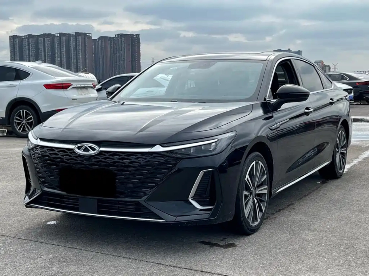 CHERY ARRIZO 8  2024