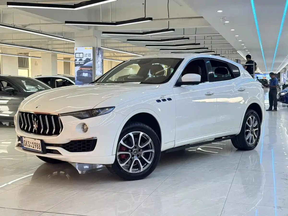 MASERATI LEVANTE